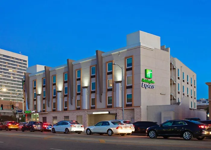 Holiday Inn Express West Los Angeles By Ihg