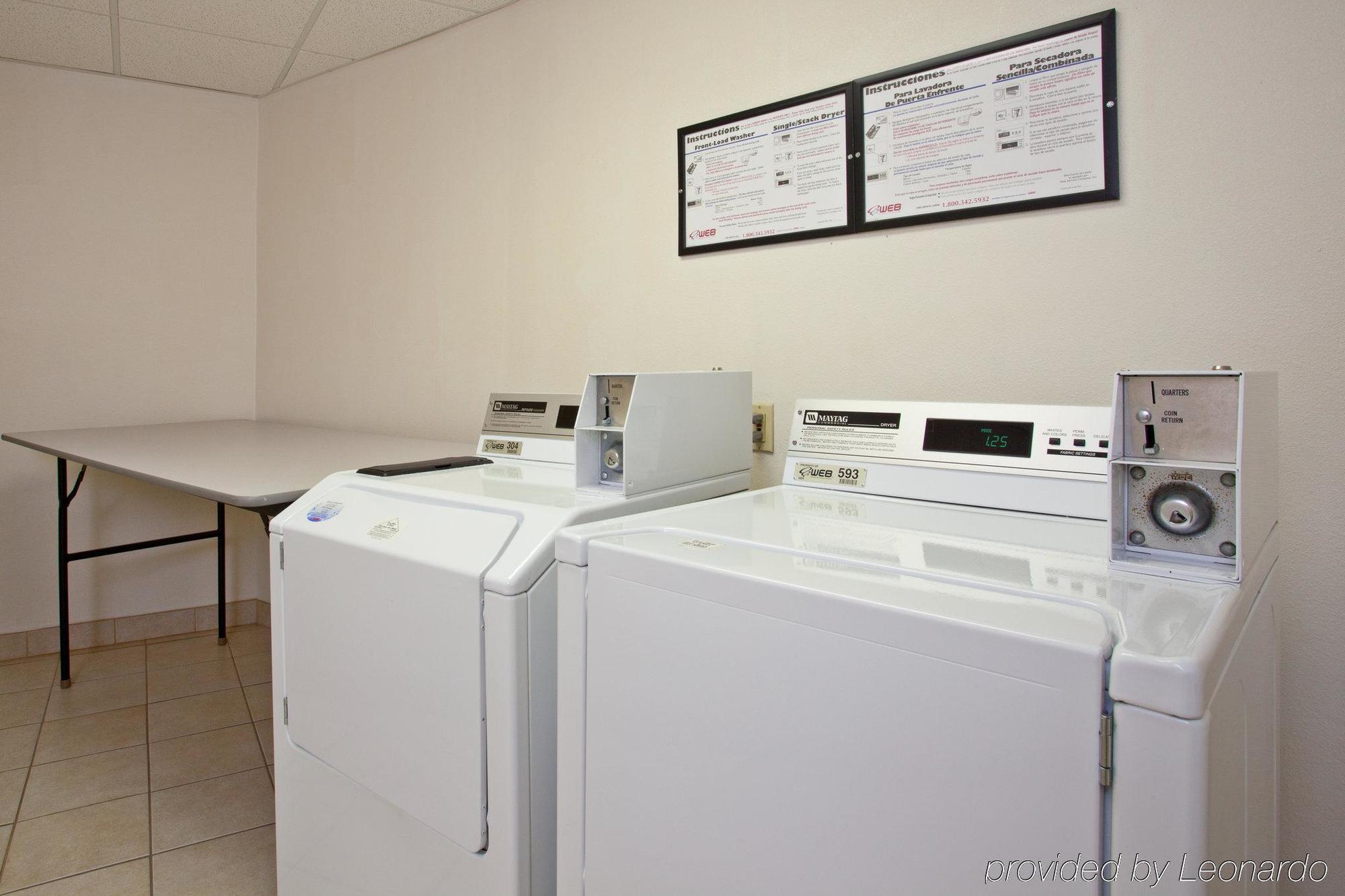 Express West Angeles By Ihg Hotel