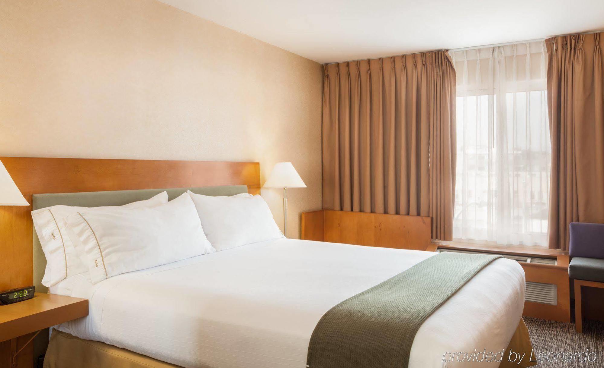 Express West Angeles By Ihg Hotel Los Angeles