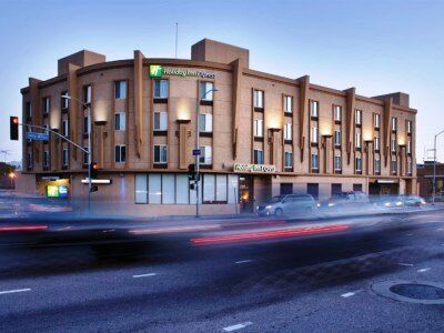 Express West Angeles By Ihg 3*