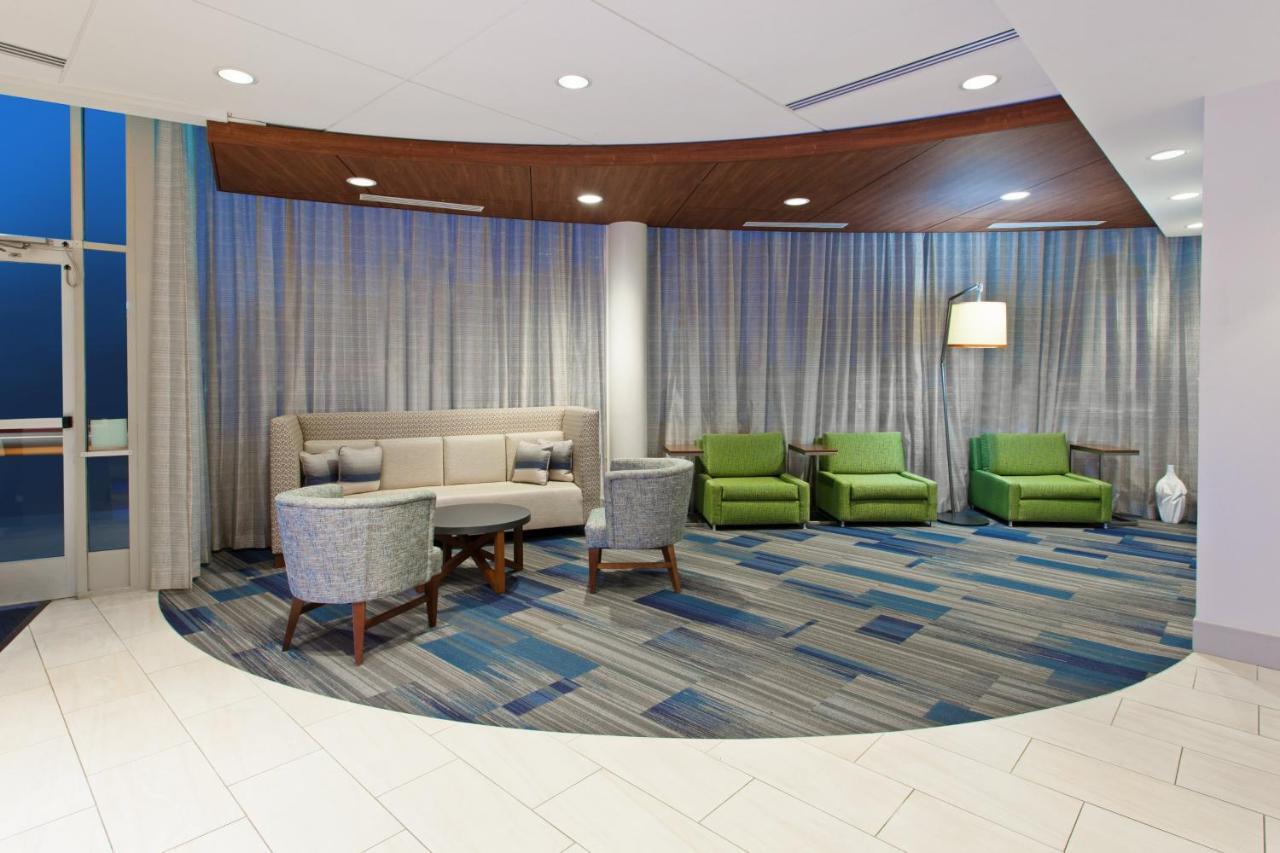Express West Angeles By Ihg Hotel